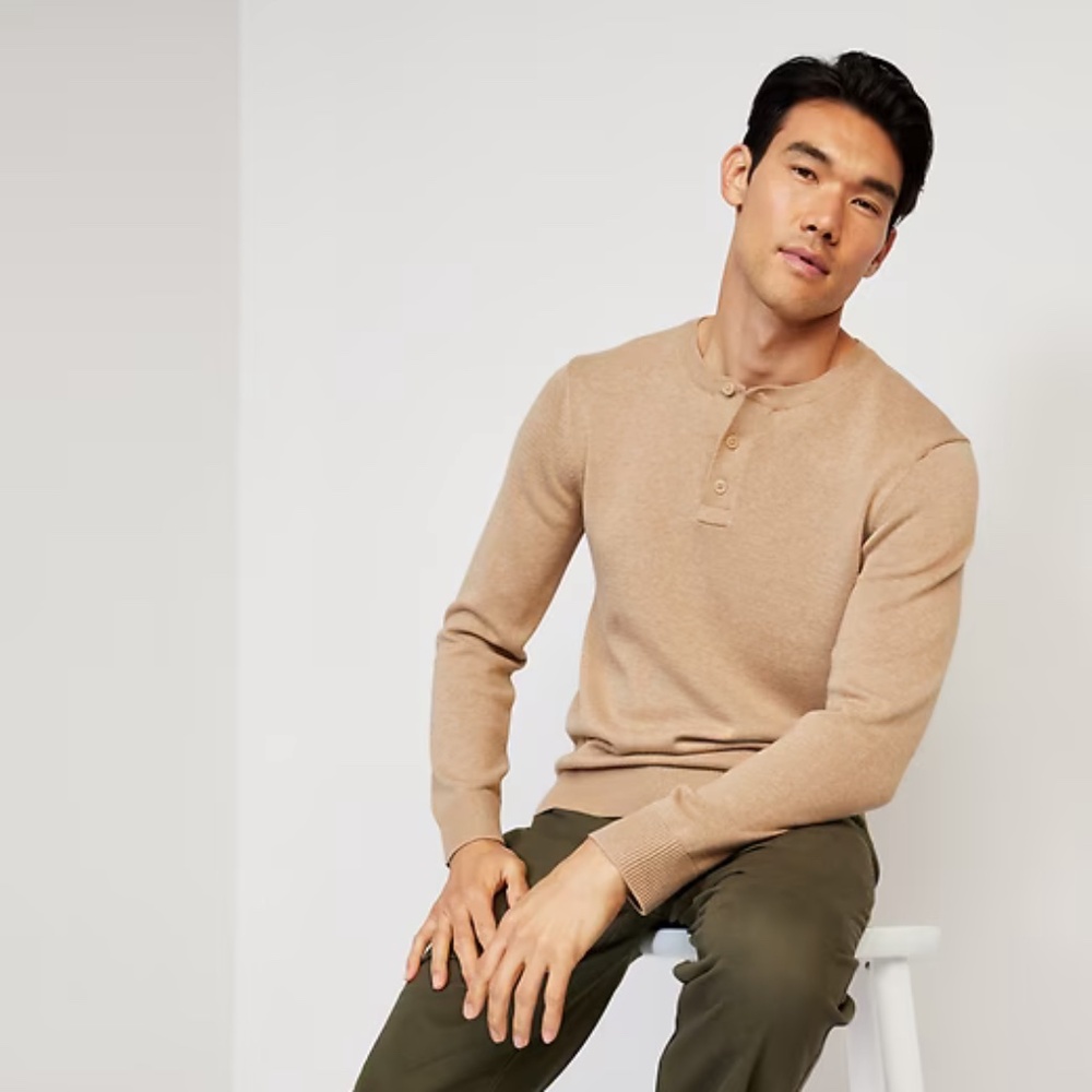 NEW Old Navy button  Henley Sweater Tan Medium Tall